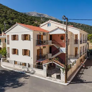 Alexatos & Apart-hotel Agia Efimia